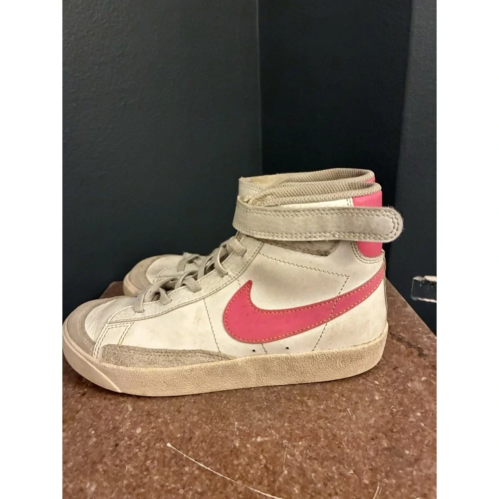 Nike Blazer Mid '77 White Pinksicle High Top Sneakers Kids Size 2Y